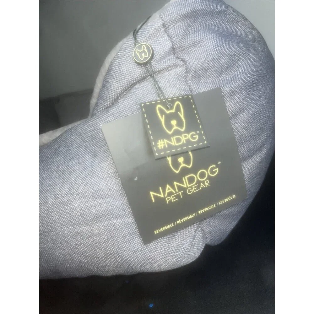 NEW NANDOG Cloud Crown Blush Pink Dog/Cat Pet Bed Barbie and Grey Plush/Mesh Bed